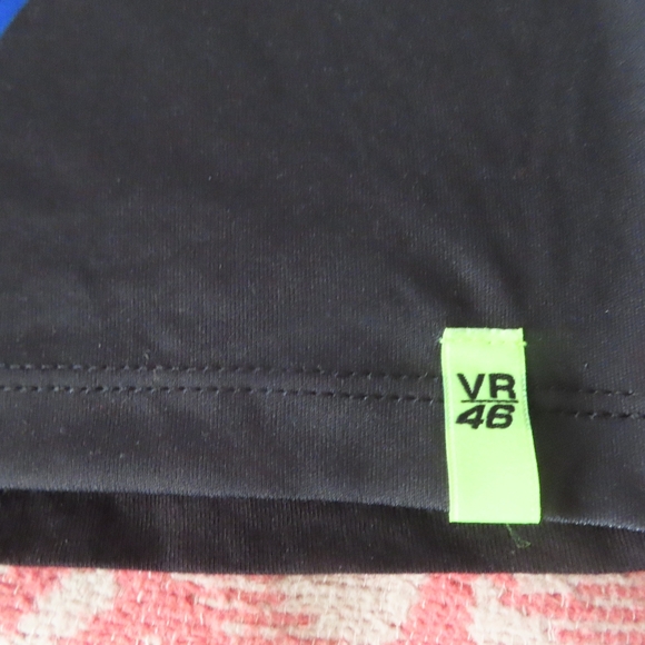 Official Valentino Rossi Monster Sun And Moon TShirt - L - Picture 2 of 7